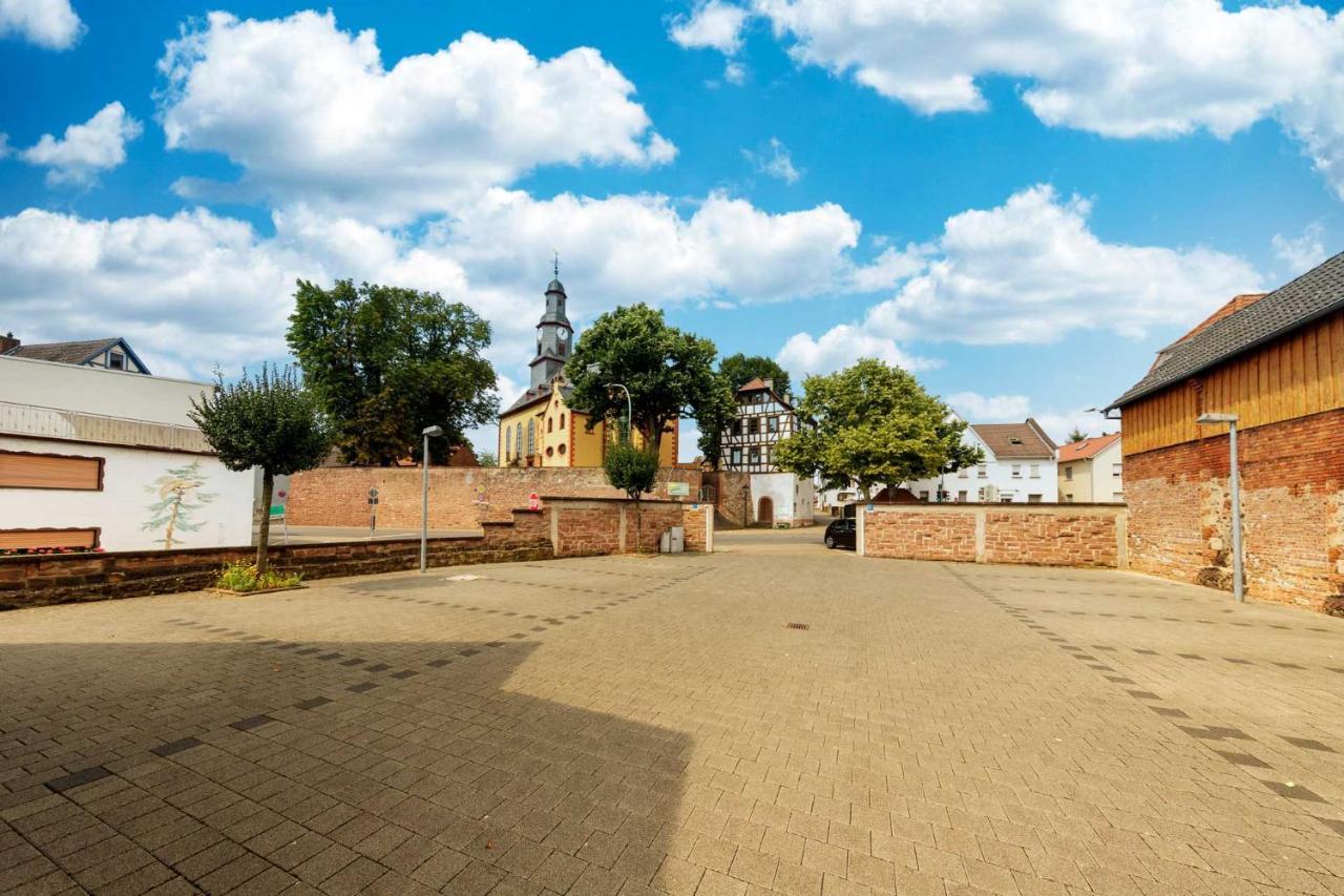 Hotel Zum Adler Nidderau Esterno foto